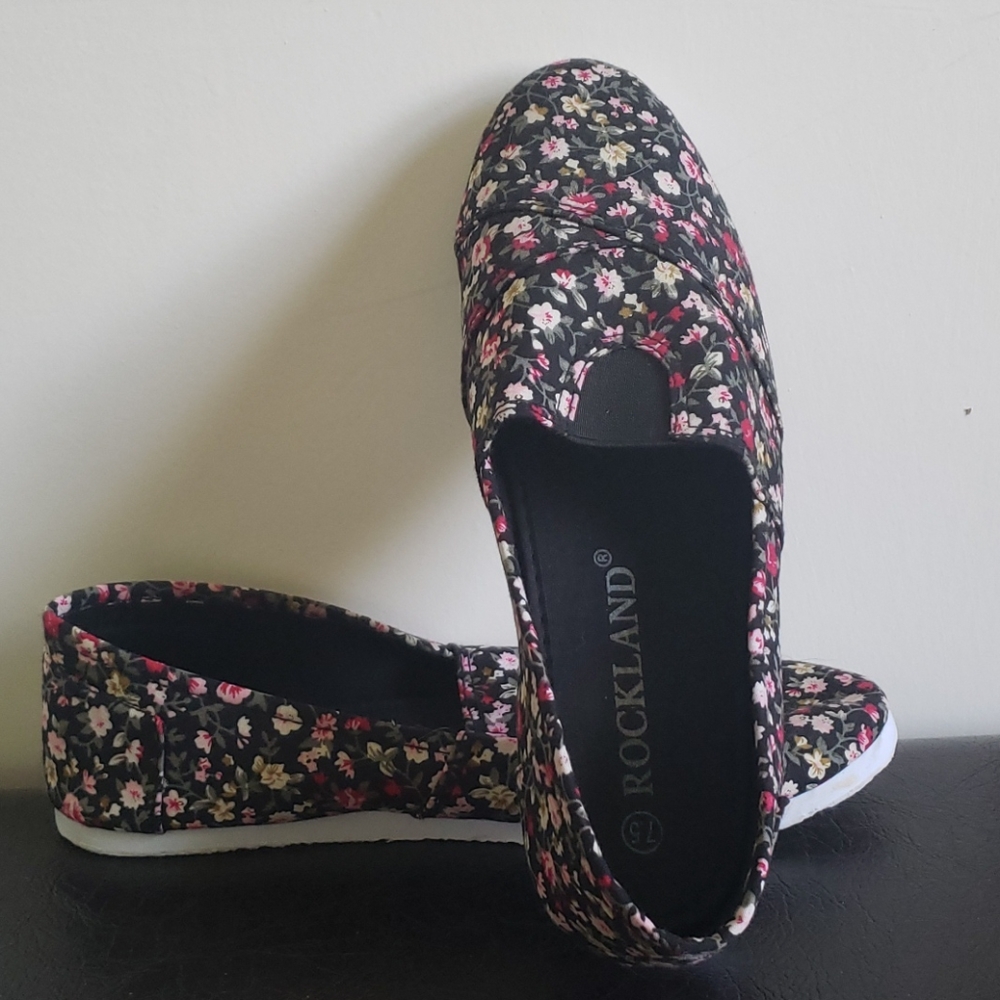 Slide on sneakers